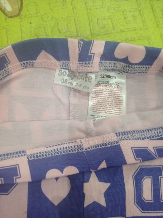 Нові лосини на дівчинку