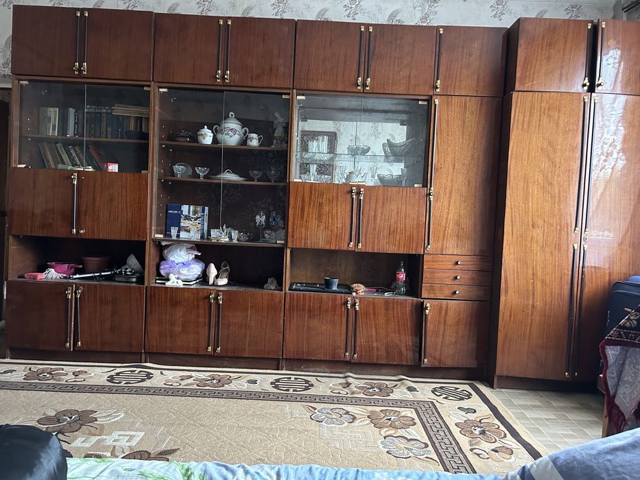 Продам советскую стену