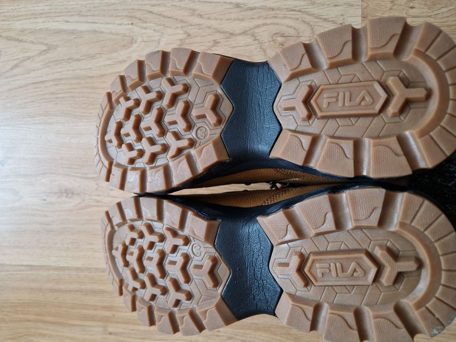 Nowe Fila buty zimowe