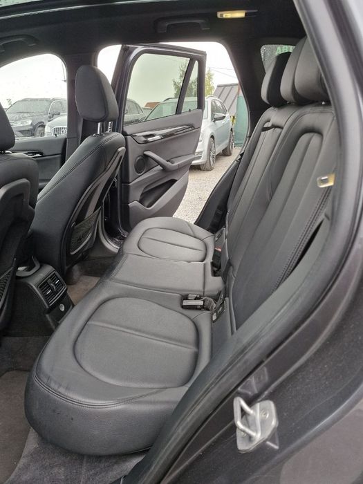продам BMW X1 2016