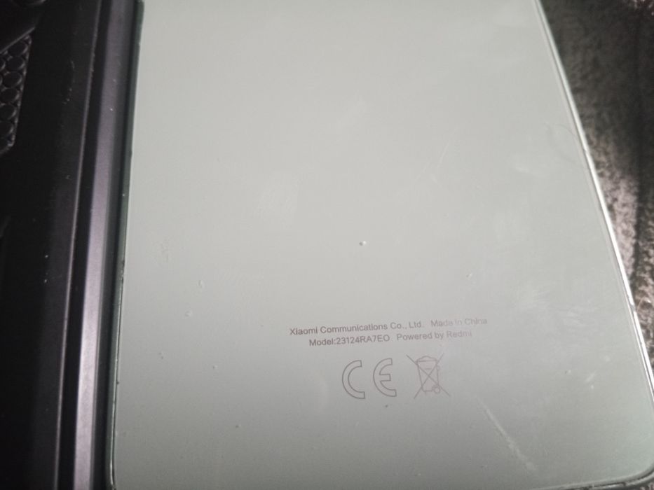 Продам Xiaomi redmy note 13 8+8 256