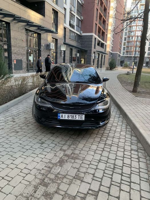 Продам Chrysler 200S