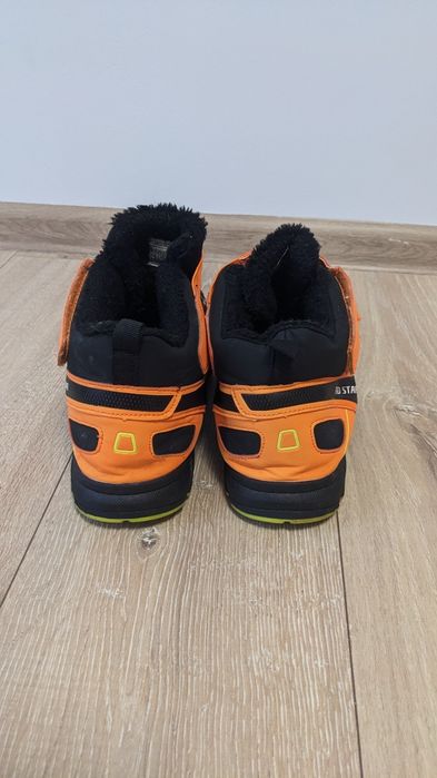 Продам кросівки Roadstar