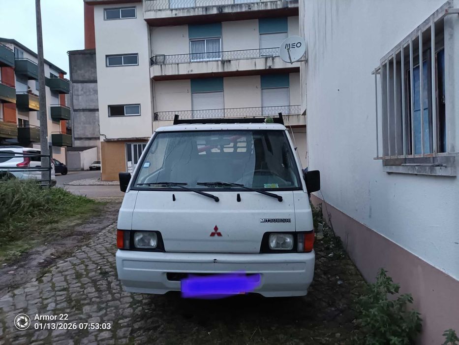 Carrinha Mitsubishi