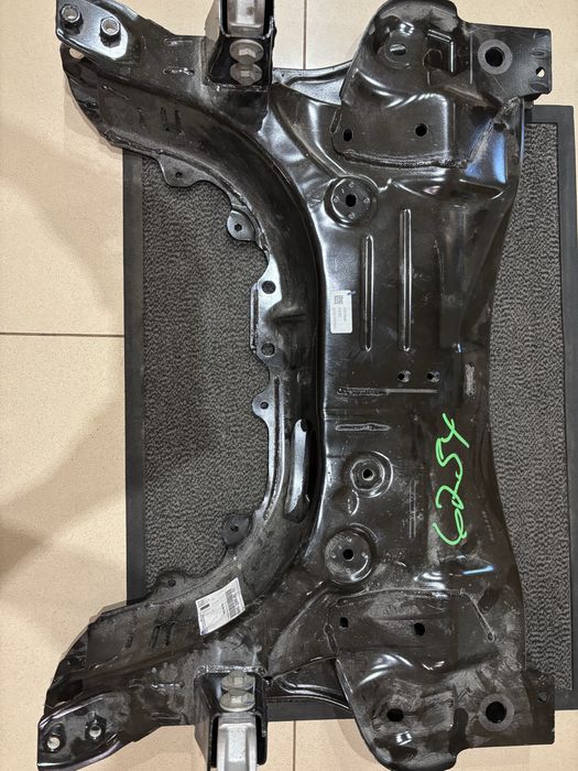 Підрамник передній JEEP COMPASS 2022 -, новий, оригінал, з кронштейнами. 68453586AB