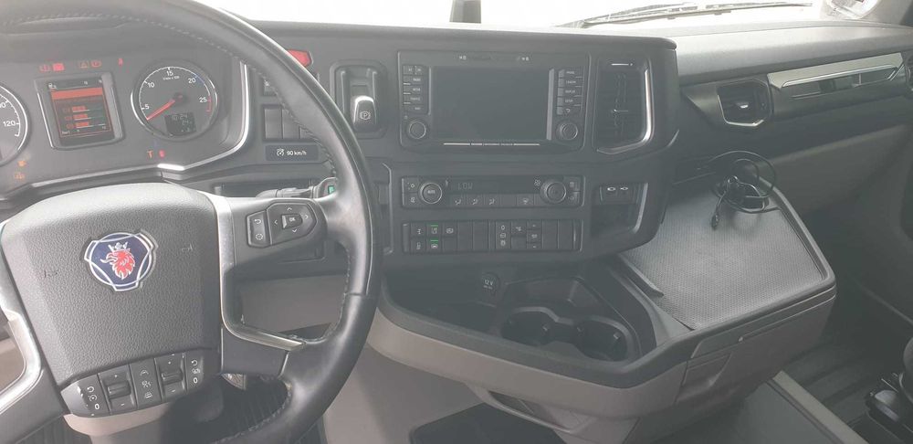 Scania R450 /Ano-2021