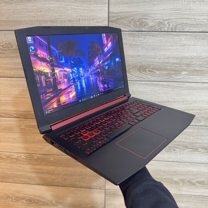 Ігровий ноутбук Acer Nitro Gtx 1050 4Gb, i5 8300H