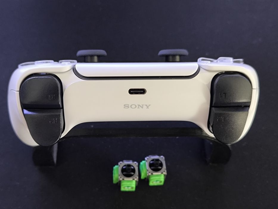 Dualsense PS5 com joysticks TMR Favor Union