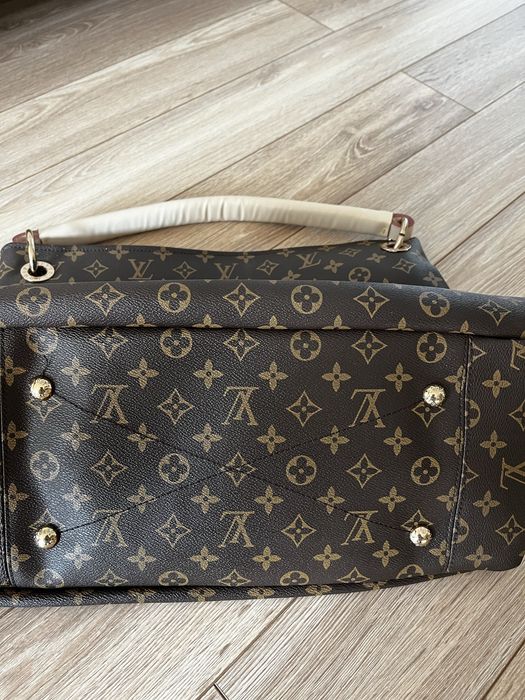 Стильна сумка Louis Vuitton