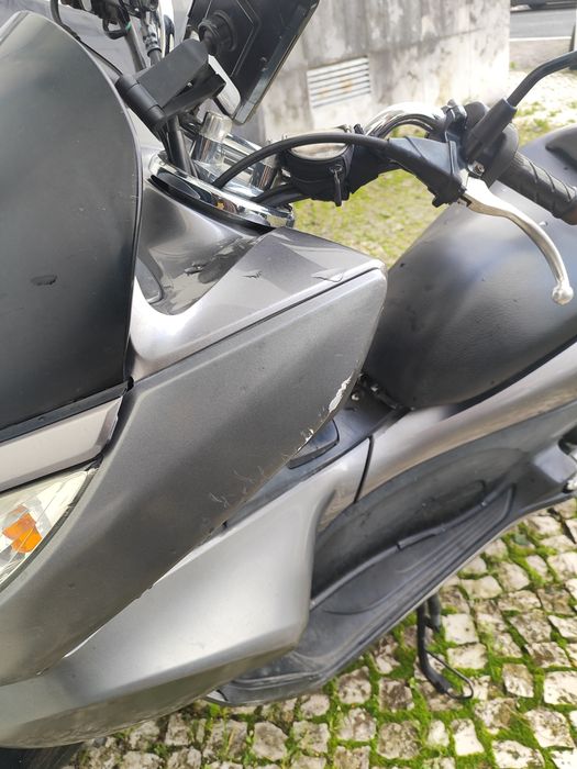 Honda PCX 125 Cinza
