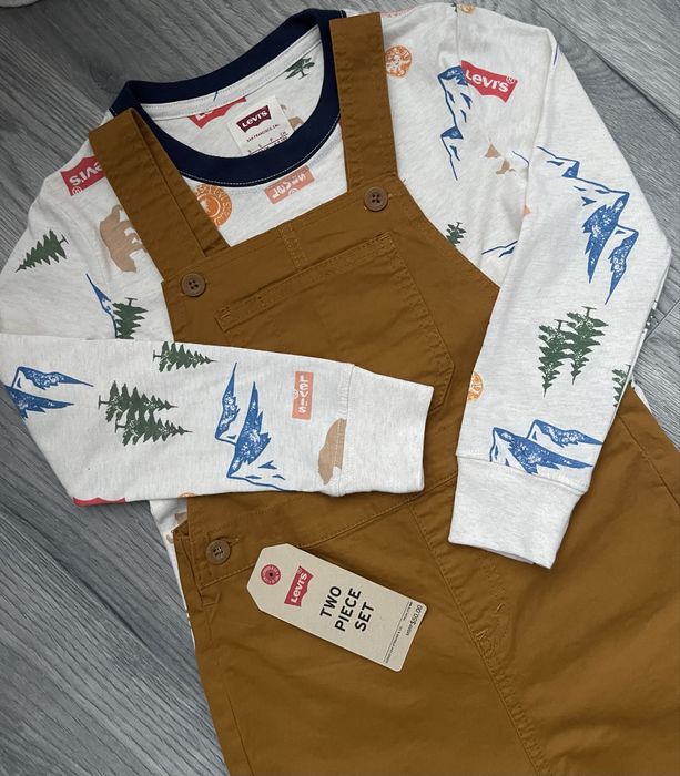 Дитячий костюм Levi's, розмір на 4-5 років (104-110 см).