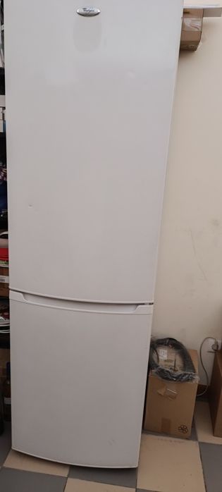 Recheio de loja para venda