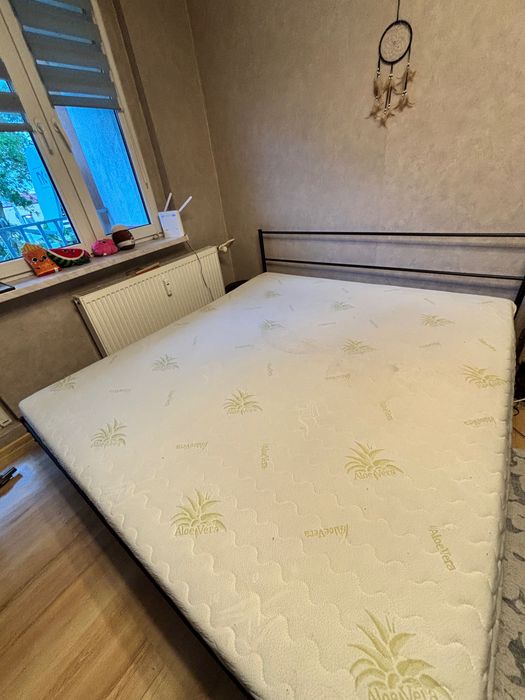 Stelaż plus materac