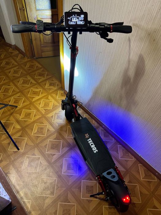Електросамокат Tecros T4 новий