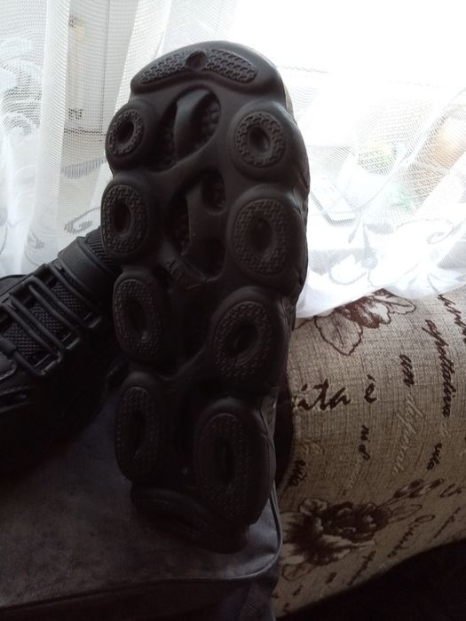 Sprzedam nowe buty damskie roz. 40/41