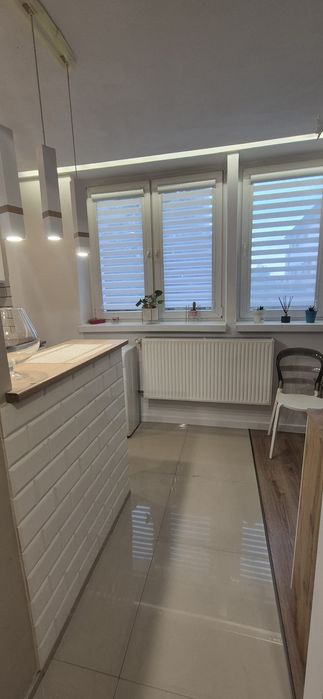 Do sprzedania piękna kawalerka na parterze w Brzezinach