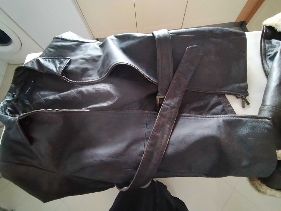 Casaco em pele de boas marcas