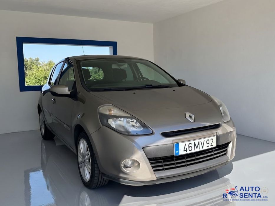 Renault Clio528039224647372803