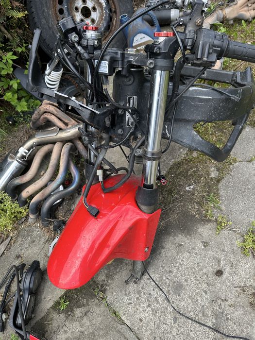 Lagi polki honda cbr f4i sport 600 pc35