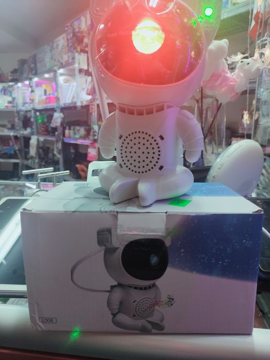 Projektor gwiazd Astronauta + głośnik bluetooth