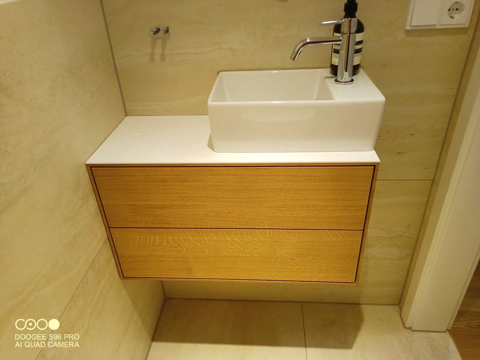 Montaż mebli modułowych Wymiana blatów Meble na wymiar