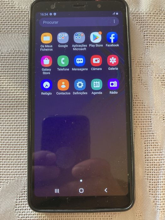 Galaxy A7 (2018)