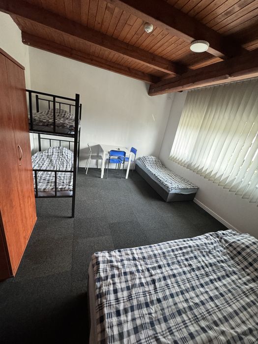 Nocelg miejsca w pokoju    1-0-0-z-ł