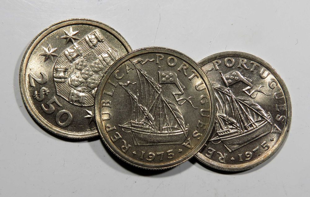 Moedas Republica - 2$50 1974 75 76 77 78 79 80 81 82 83 84 85 - NOVAS DE ROLO - Só 1€ cada