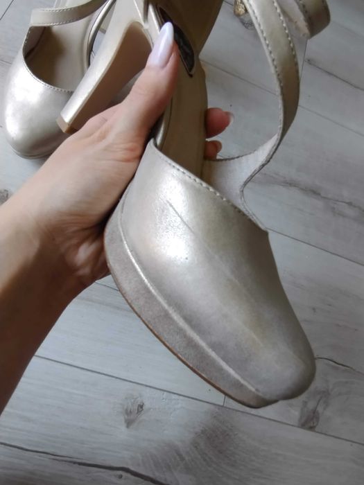 Buty na obcasie - s.Oliver rozmiar 38