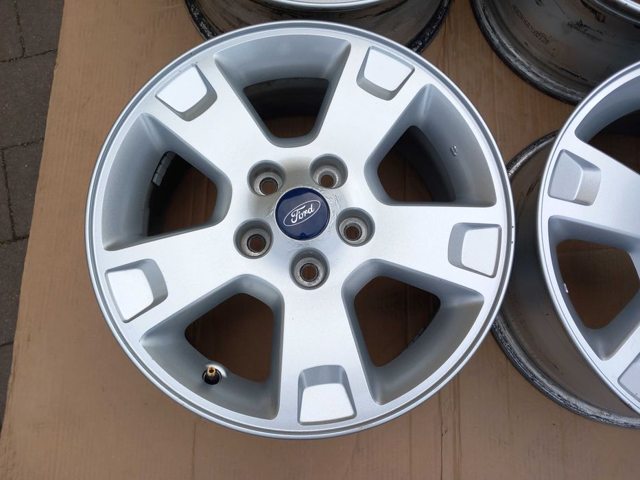 Felgi oryginał FORD Escape/Maverick, KIA , MAZDA 7Jx16  5x114.3, 67.1