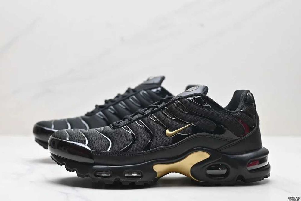 Air_Max_Plus_Czarny R.43