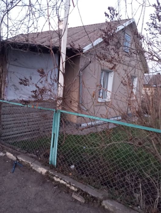 Продам дом с кухней