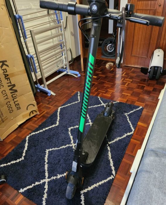 Acer Electric Scooter ES Série 3 - IMPECÁVEL