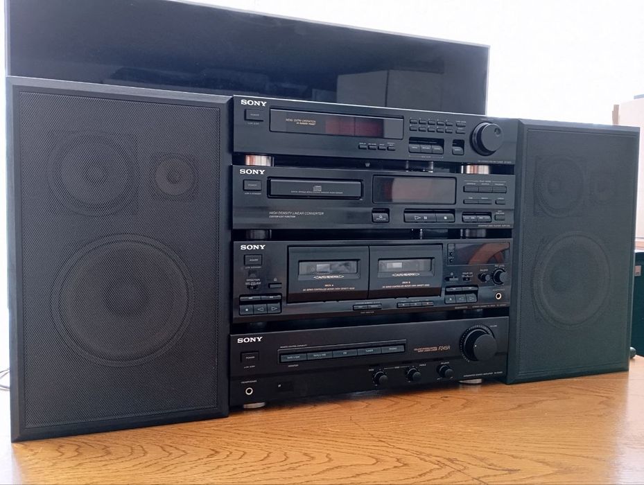 Музыкальная стойка SONY