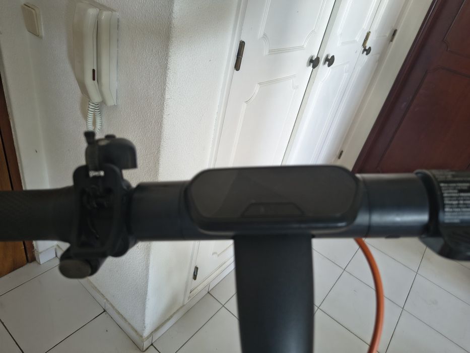Segway Ninebot E2 Pro — Avariada (Para peças ou reparação)