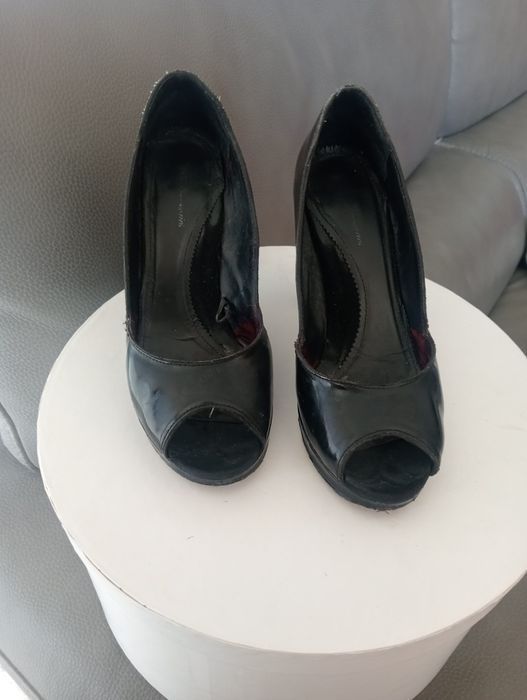 Sapatos couro envernizado Mango 37