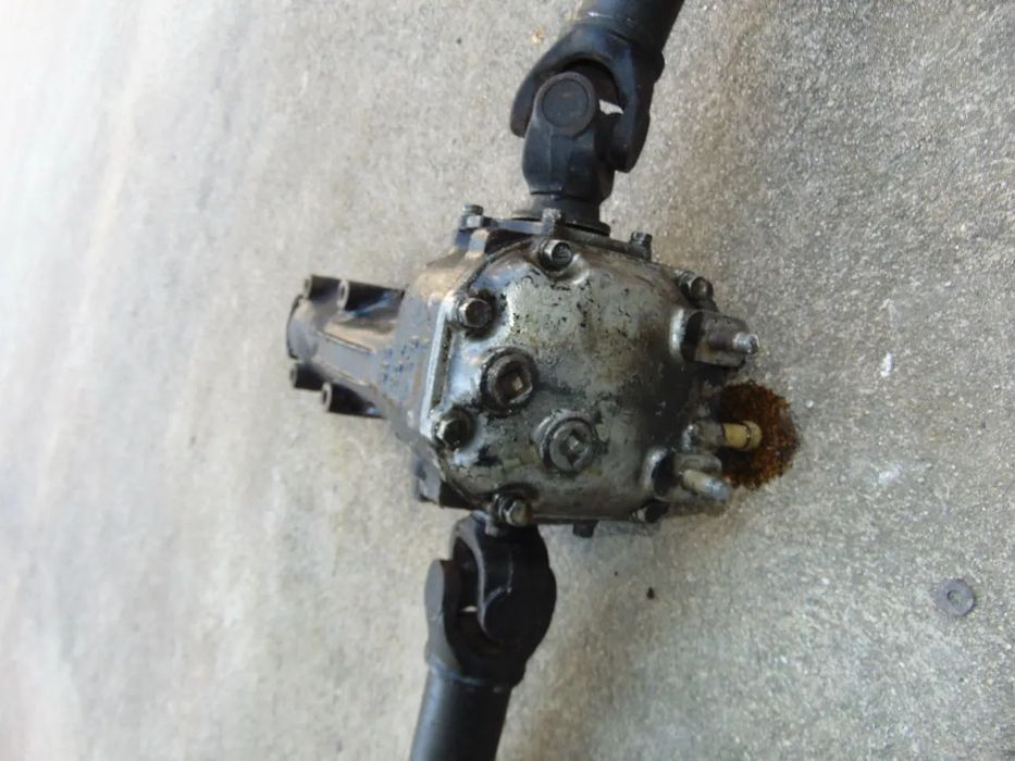 Datsun 180B diferencial " usado em bom estado