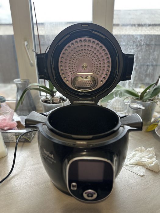 Мультиварка / пароварка Tefal cook4me+ connect