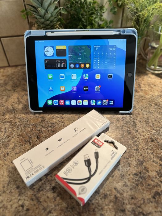 Tablet iPad Apple Retina 10.5” iOS 18.4 —-128gb — Touch ID