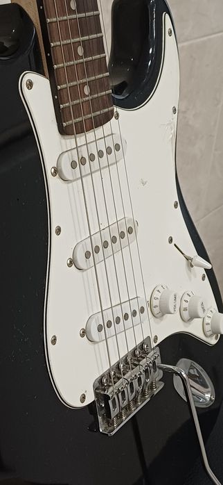 Guitarras elétrica