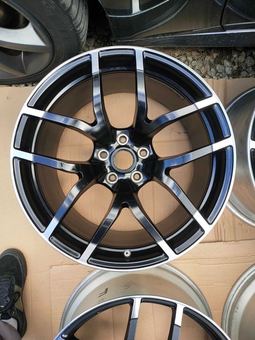 Felgi Rays Nismo V2 5x114.3 R19 9.5J, 10.5J(Nissan 370Z)