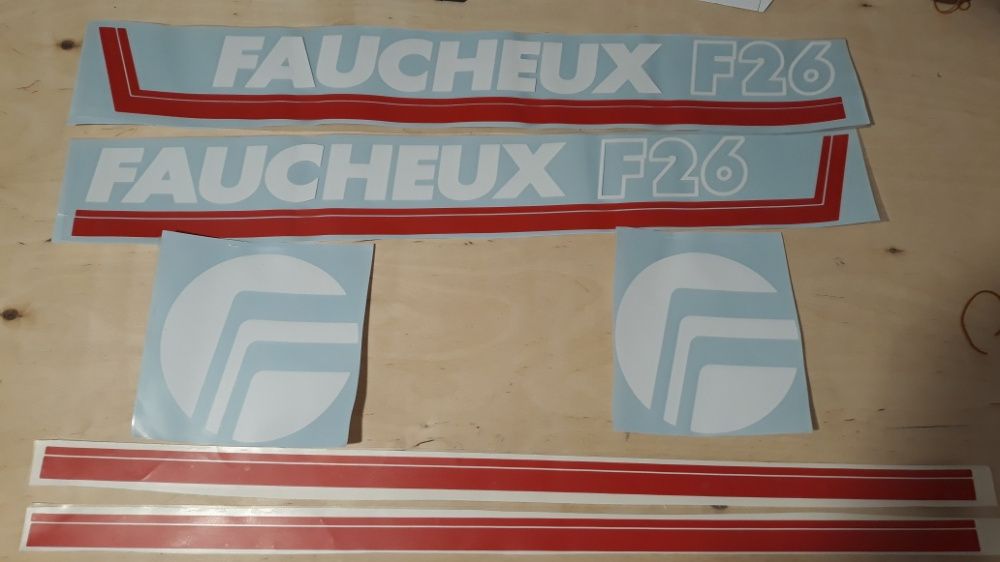 Faucheux F26 naklejki na tur