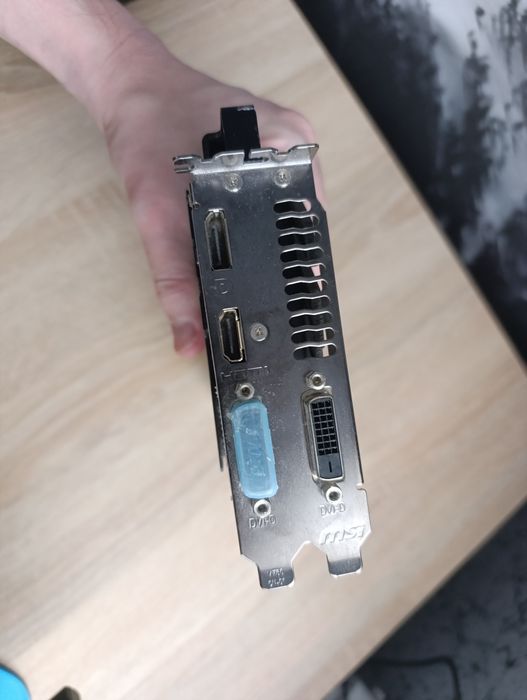 Відеокарта Radeon r9 290 gaming
