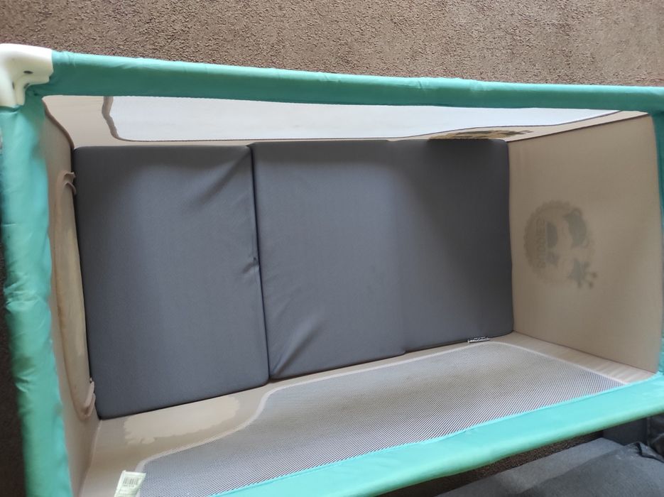 Łóżeczko turystyczne duży zestaw +materac