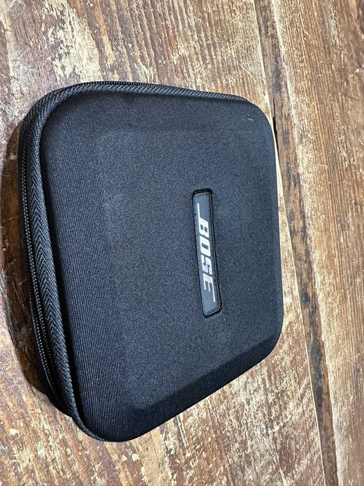 Słuchawki nauszne Bose Triport  plus case