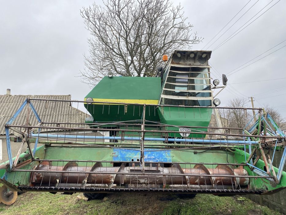 Комбайн Нива СК-5