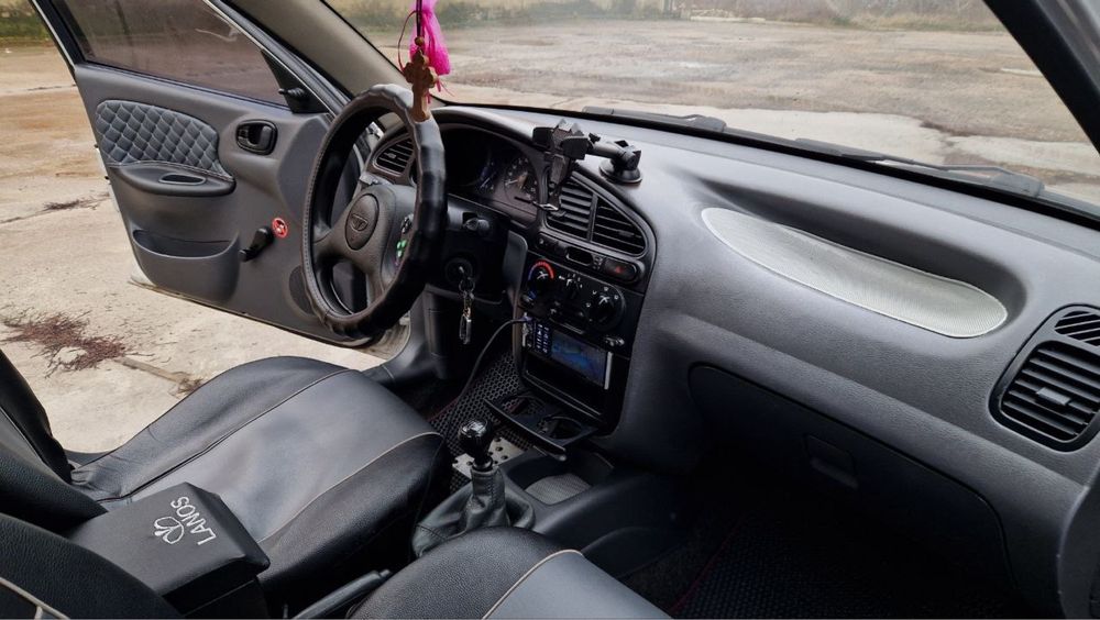 Део Ланос 1,5, газ бензин.