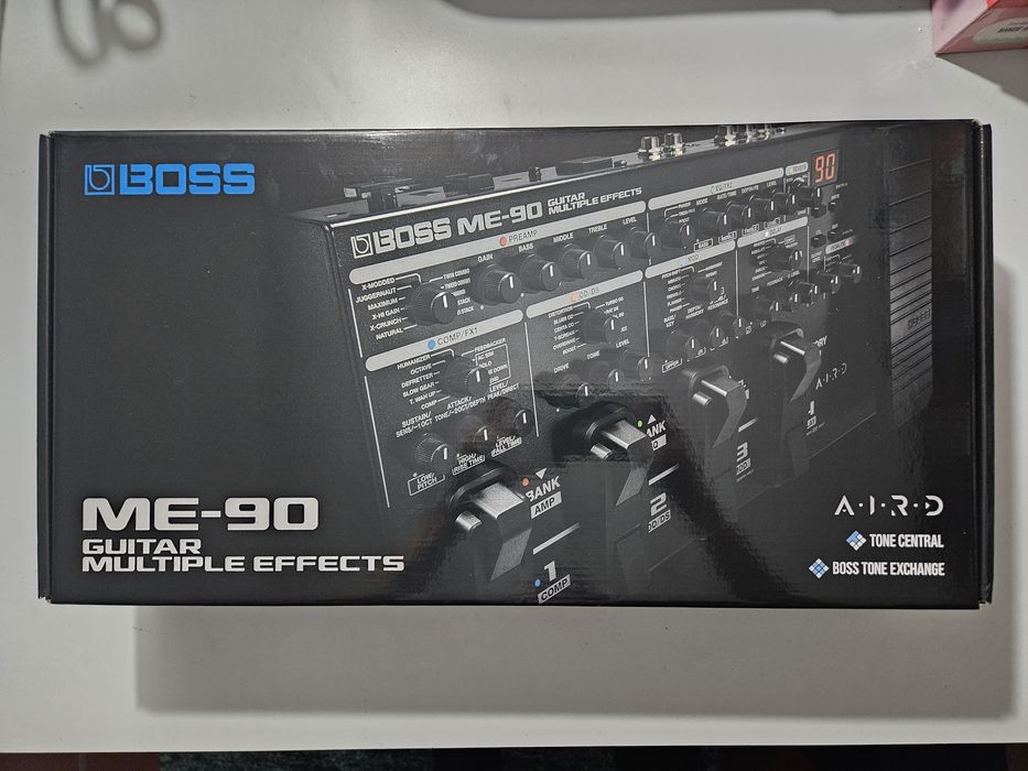 Pedal BOSS ME-90 como NOVA c/ Adaptador AC + Saco
