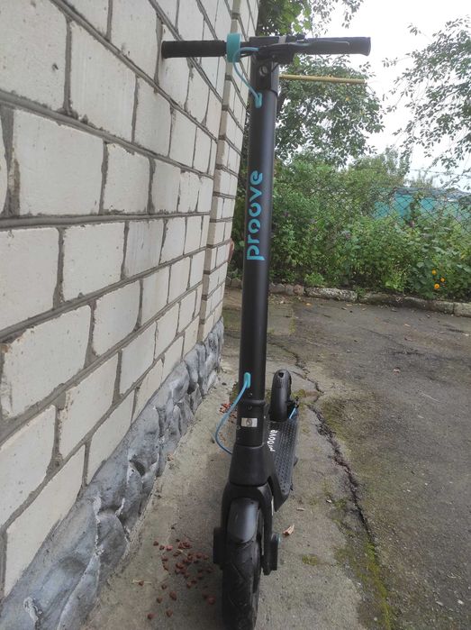 Електросамокат Proove