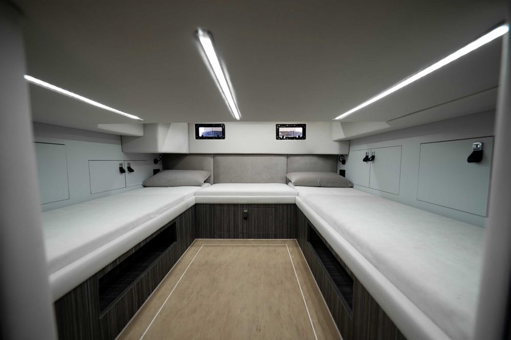 NOWY RIB PREMIUM - Oromarine C-52 - dł.: 15,50m / 25 osób - NOWOŚĆ 2026r - od boatcenter.pl